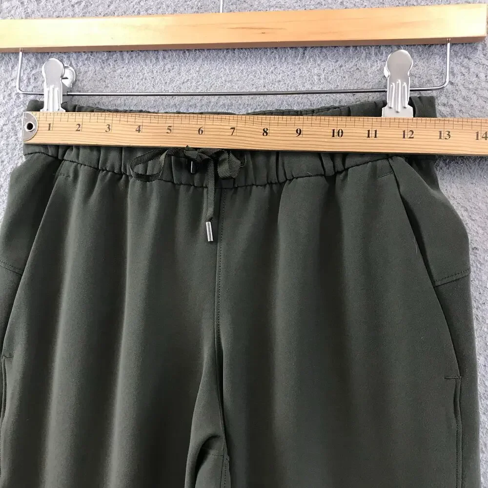 Lululemon On the Fly Jogger in Dark Olive pant size 2